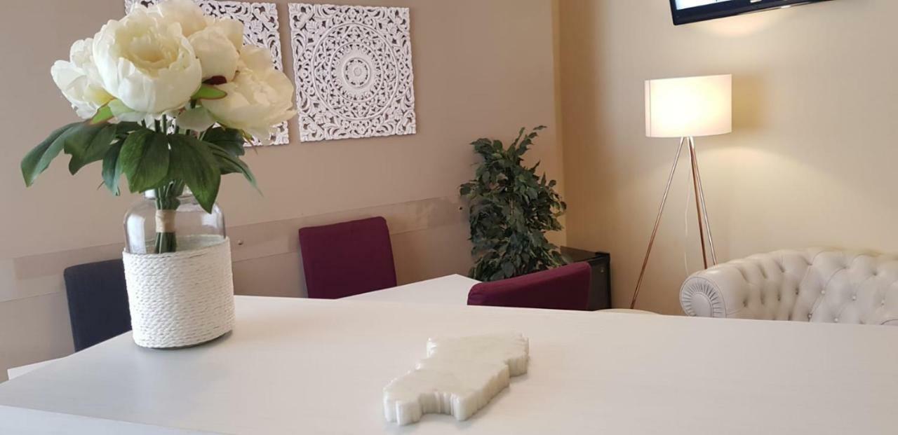 Fior Di Loto Rooms Cagliari Exterior foto